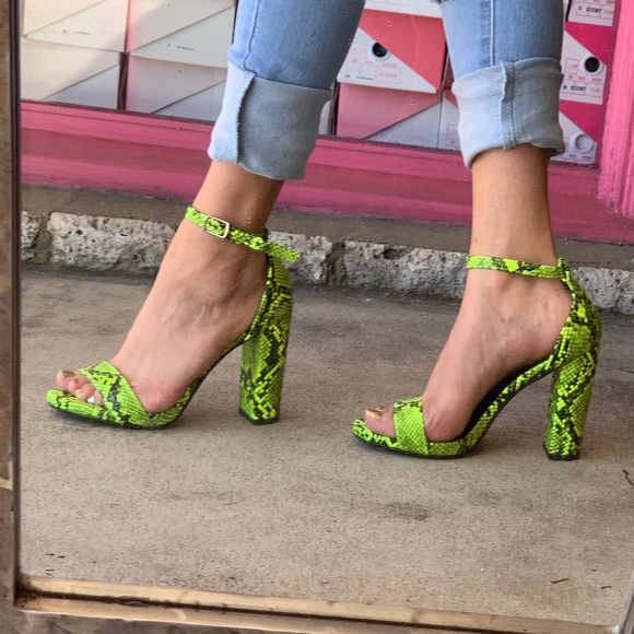 Delicious Neon Yellow Python 4” Strappy Heels - Picture 8 of 8
